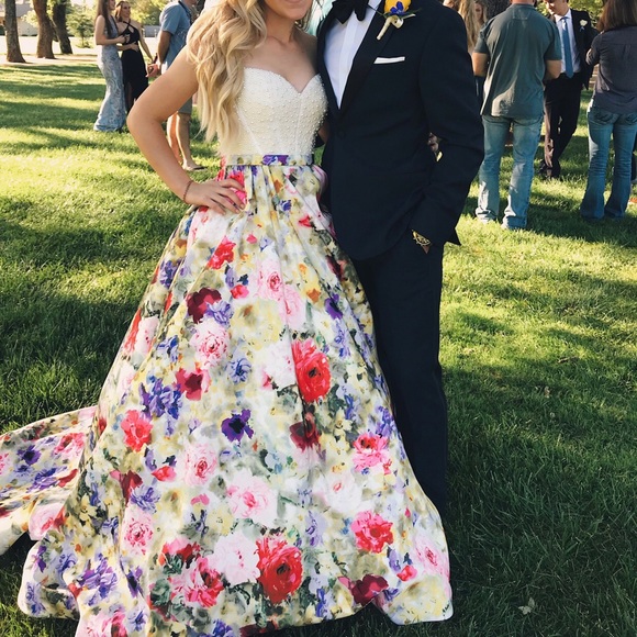 Sherri Hill Dresses & Skirts - Sherri Hill Spring 2018 Prom/Ball Gown/Dress